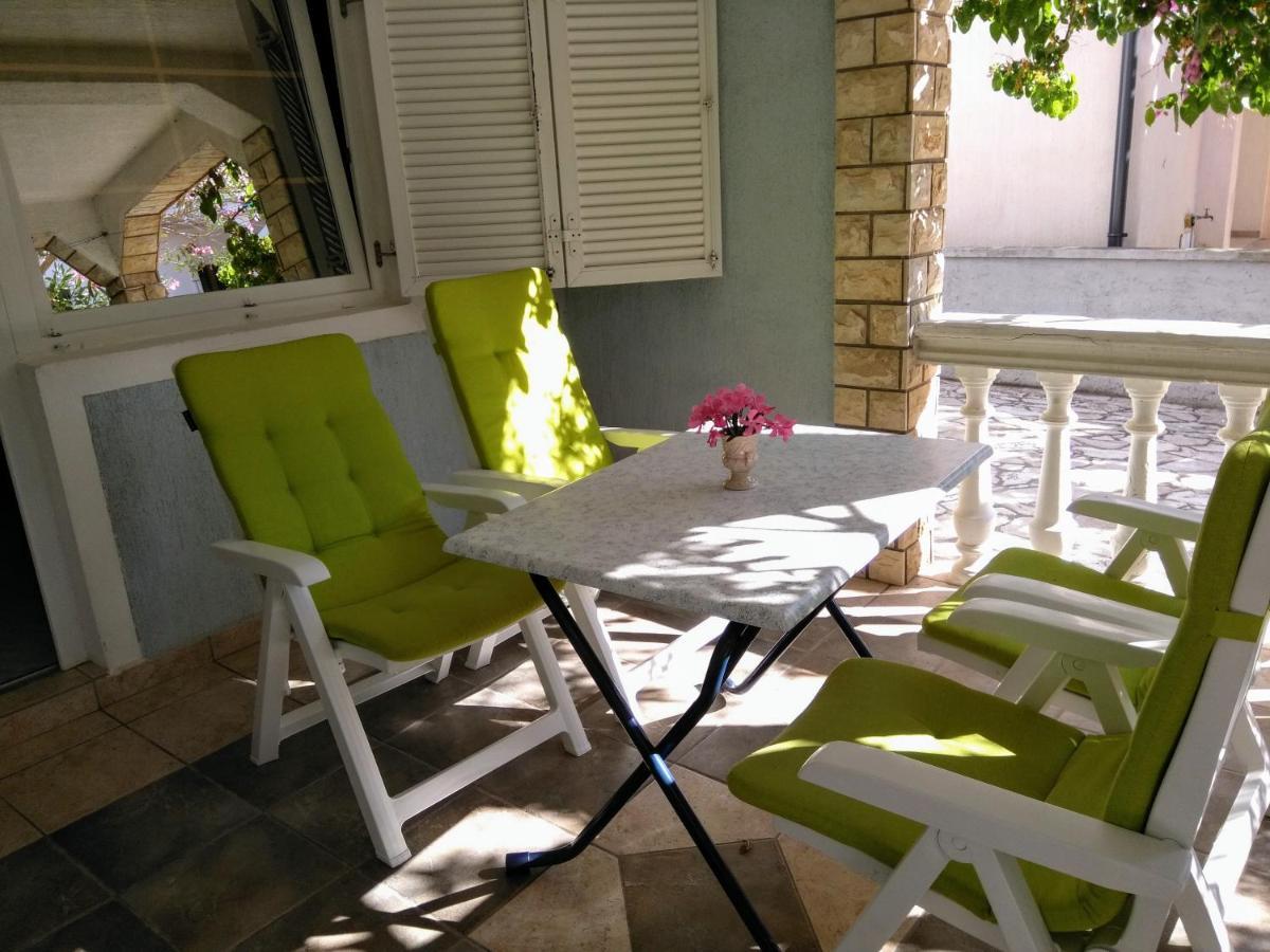 Apartmani Korade Vir Eksteriør billede