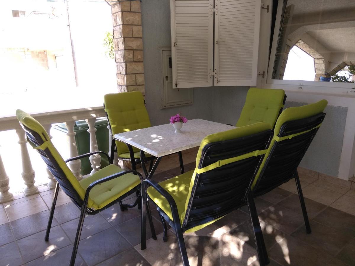 Apartmani Korade Vir Eksteriør billede
