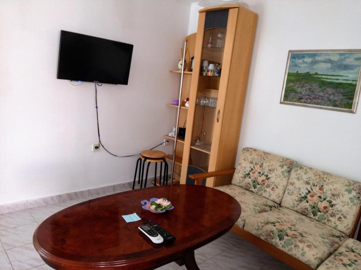 Apartmani Korade Vir Eksteriør billede